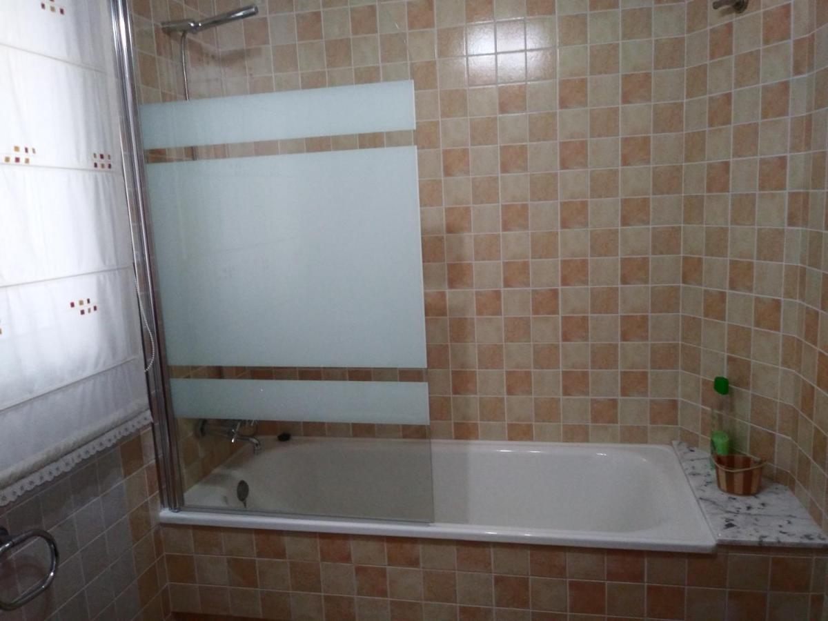Apartamento La Real Caldas De Reis Exteriör bild